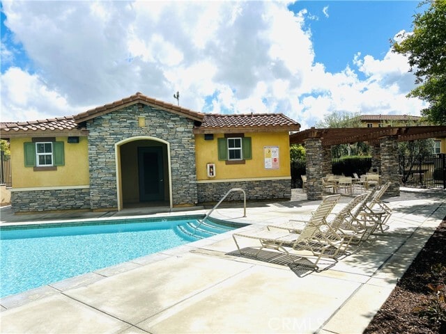 Building Photo - 8054 Cresta Bella Rd