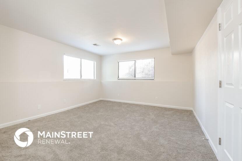 Building Photo - 18901 E Kent Cir