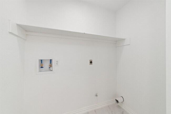 Building Photo - 2707 Ashford Trail Dr