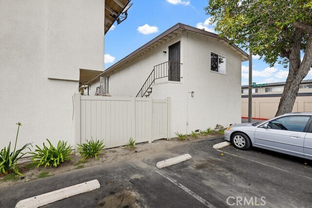 Building Photo - 11068 El Amarillo Ave