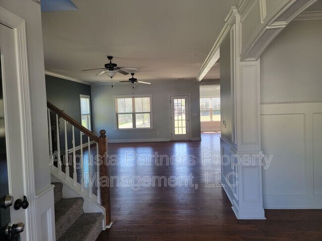 Building Photo - 135 Langfuhr Way