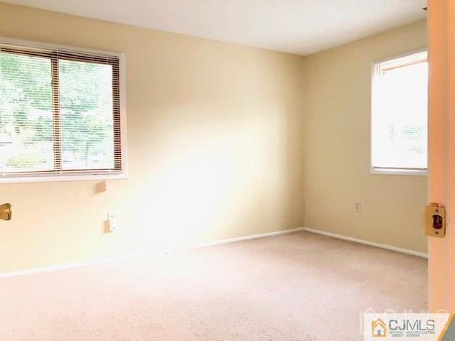 Building Photo - 513 Aspen Dr