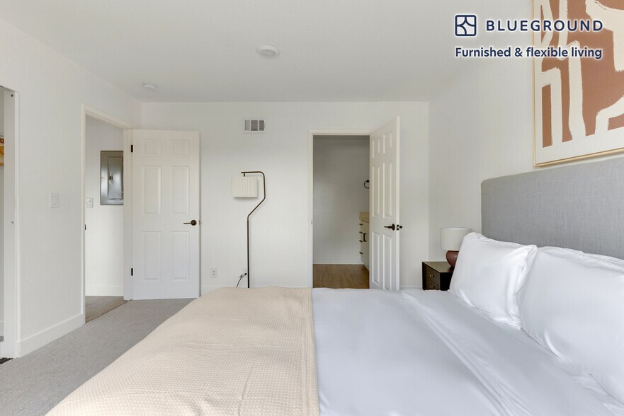 Building Photo - 20200 Lucille Ave