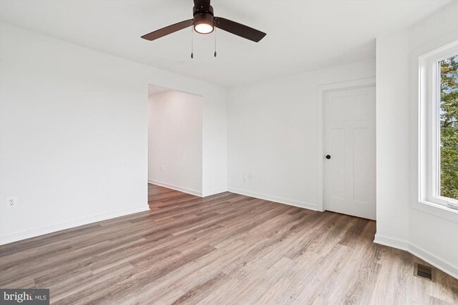 Building Photo - 25490 Kipps Ln