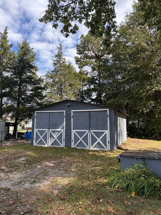 Building Photo - RENTAL HOME 3BD/2BTH