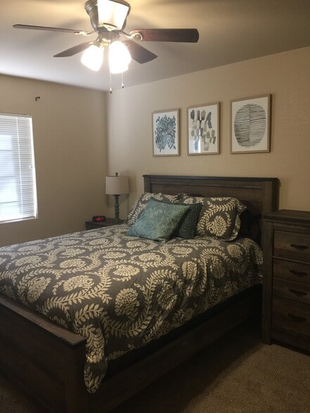 Building Photo - 101 S Players Club Dr