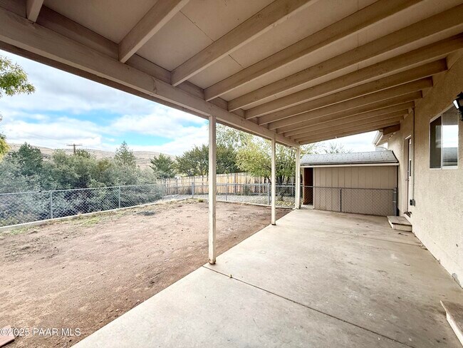 Building Photo - 5102 E Ramada Dr