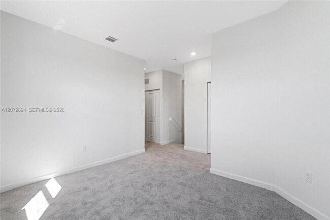 Building Photo - 12923 SW 231st Ter