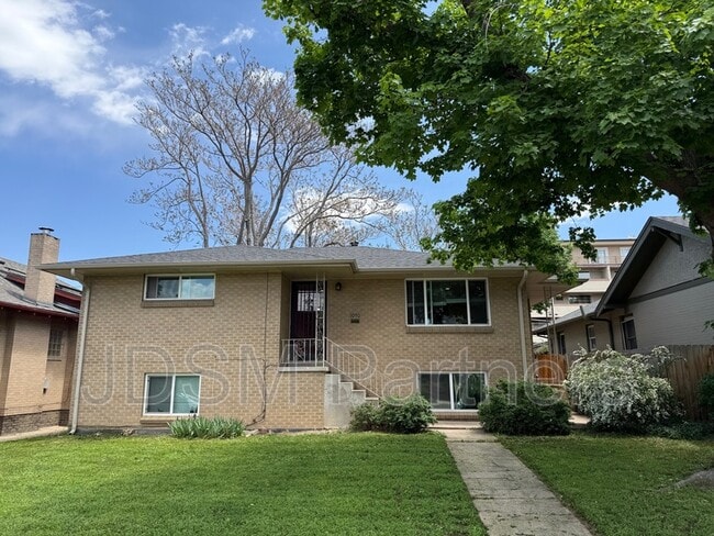 Building Photo - 1046 Harrison St