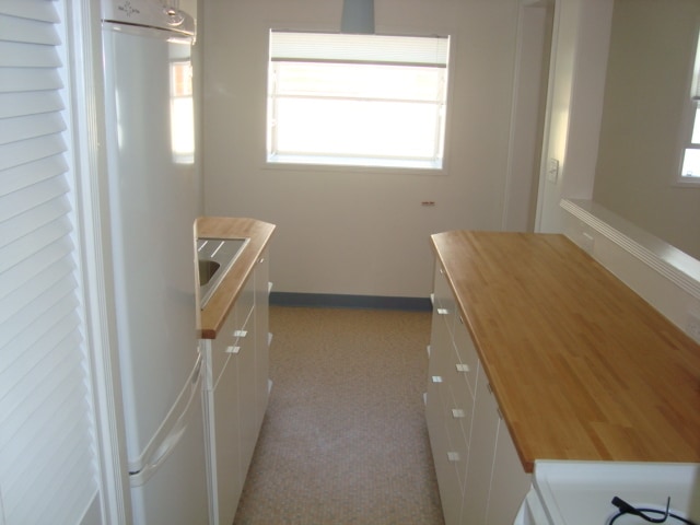 Building Photo - 1548 Rendall Plz