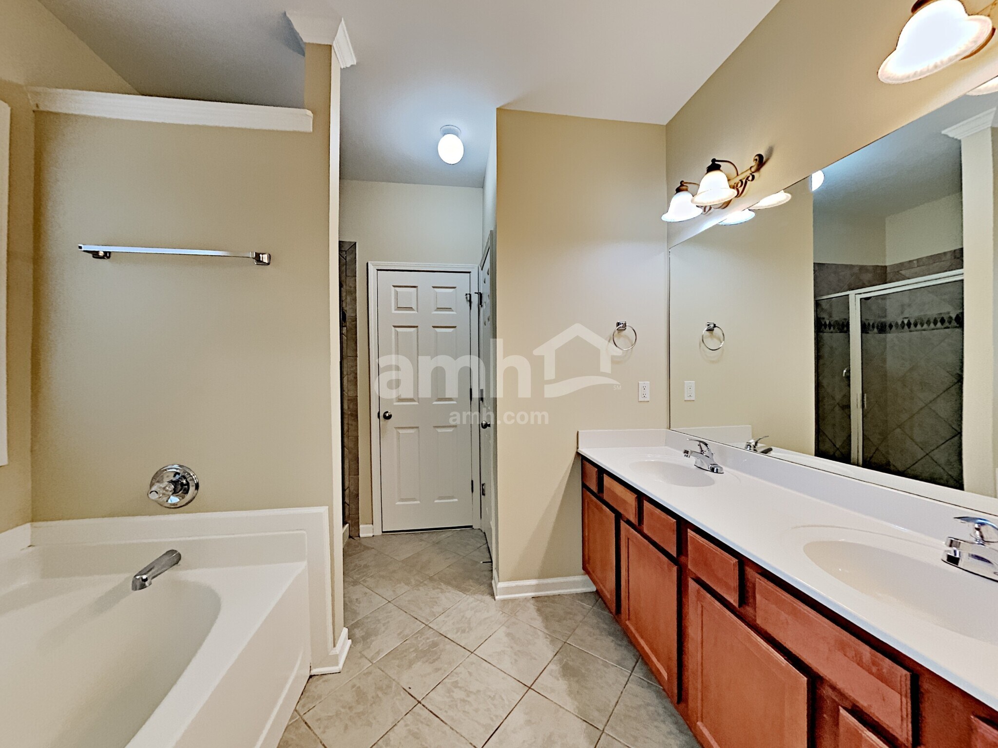 Building Photo - 2263 Worrall Hill Dr