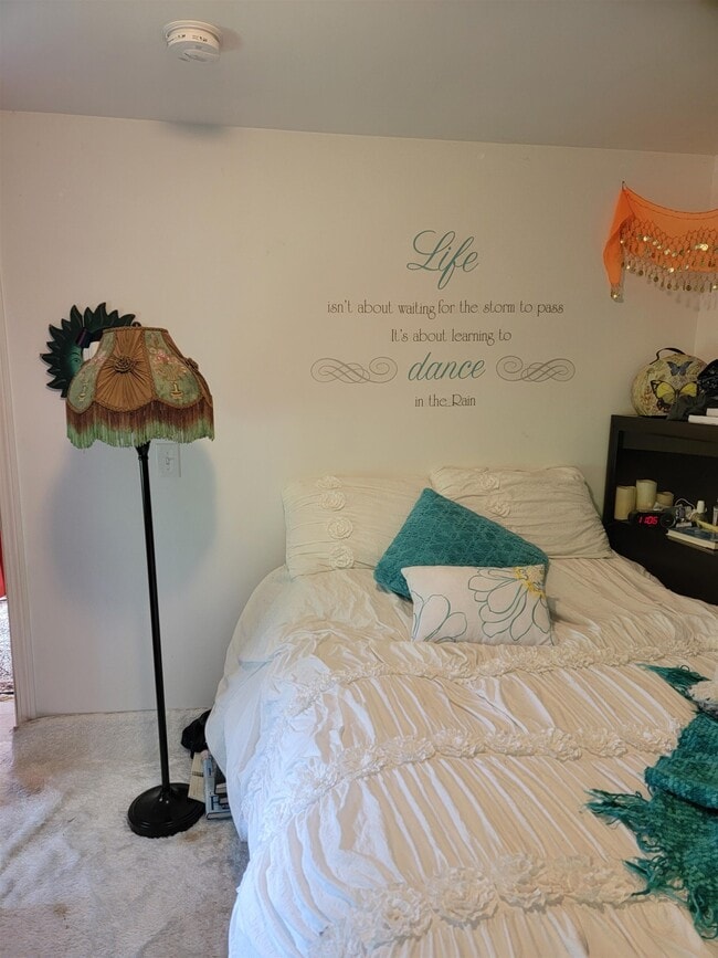 Building Photo - 58 Beech St