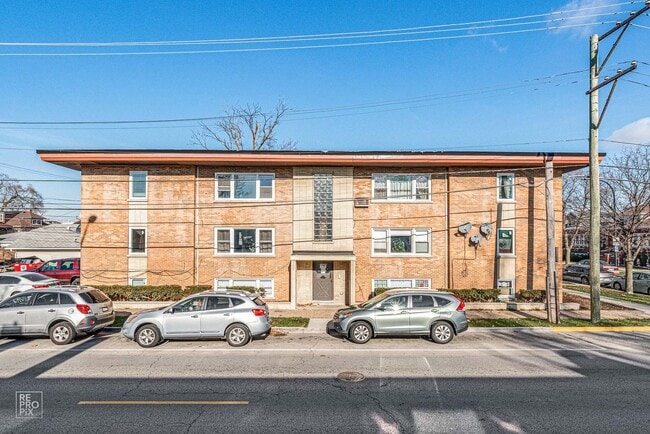 Building Photo - 1548 S 61st Ct
