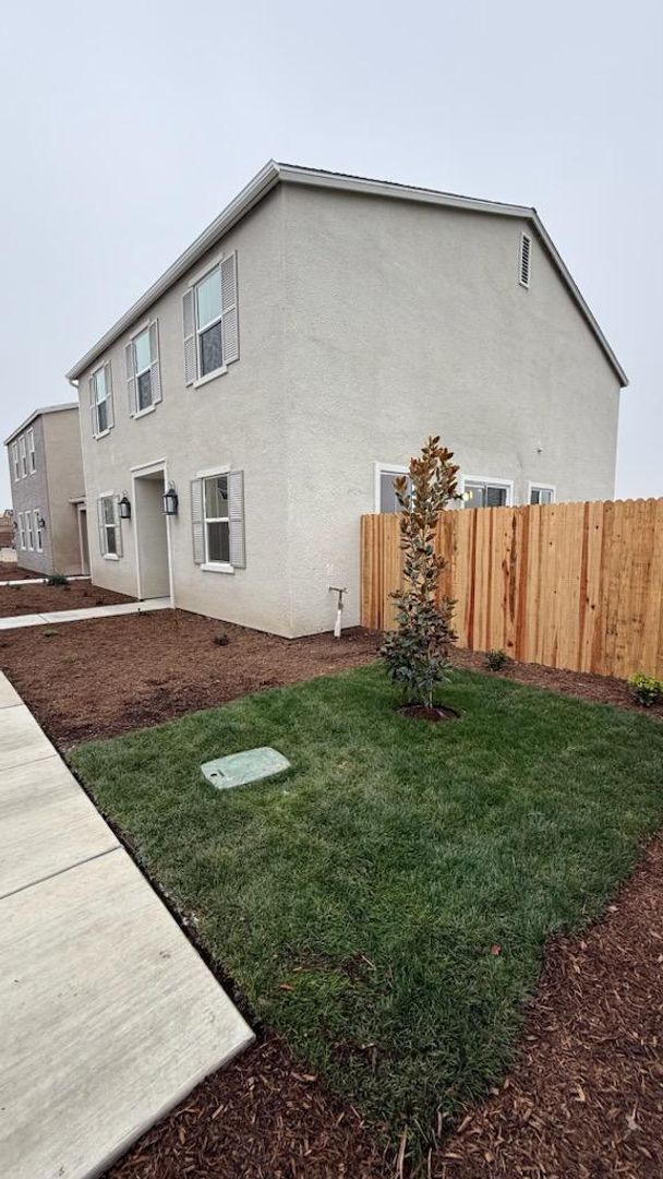 Building Photo - 12505 Camino Glorieta, Bakersfield, CA 93311