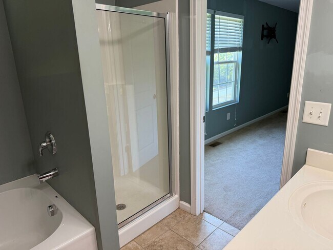Building Photo - 109 Gupton Ct
