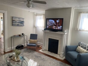 Building Photo - 362 Oldham Ave