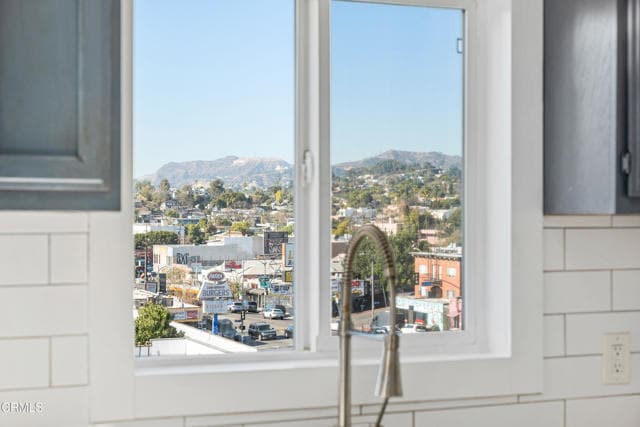 Building Photo - 1488 W Sunset Blvd