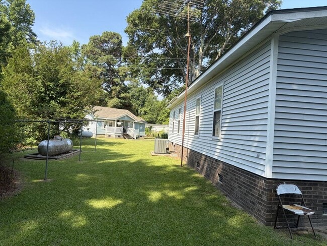 Building Photo - 460 MT. Moriah Church Road