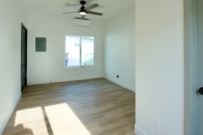 Building Photo - 10941 Westmore Ln