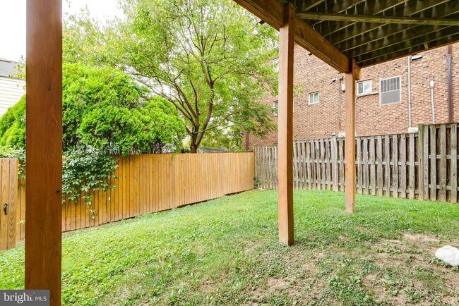 Building Photo - 2026 N Culpeper St