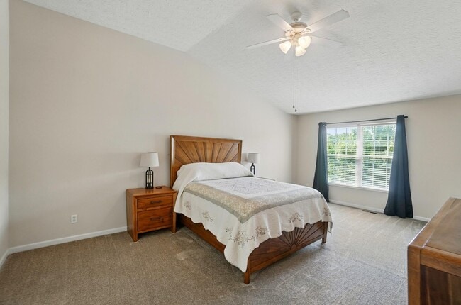 Building Photo - 2496 Frontier Dr