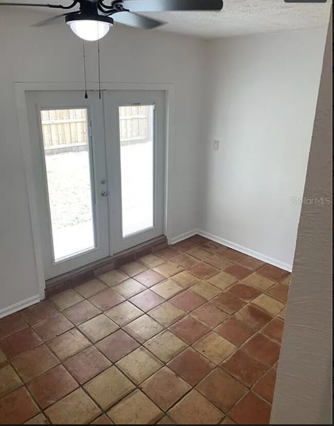 Building Photo - South Tampa Rental