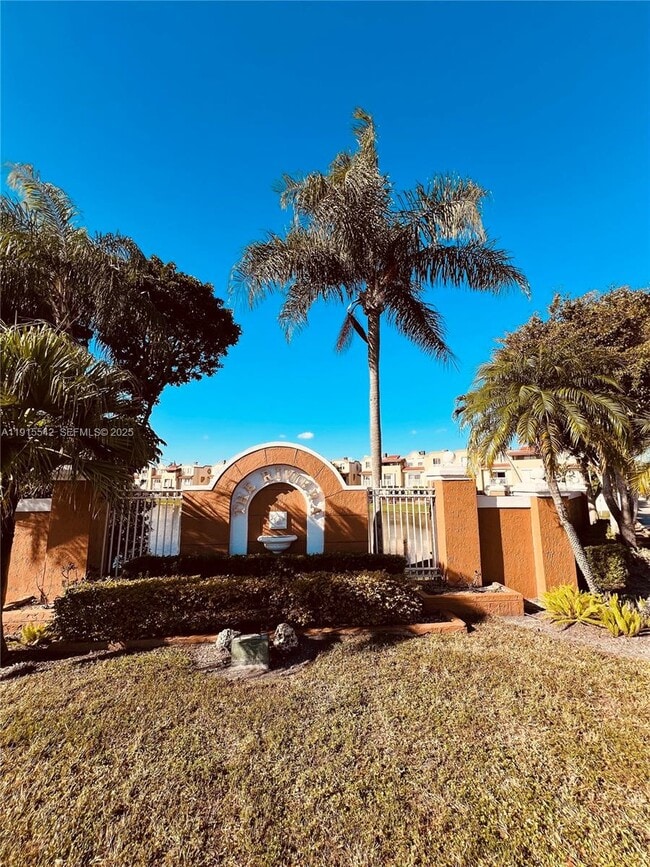 Building Photo - 380 NW 85th Pl