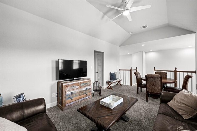 Building Photo - 181 Village Oak Dr