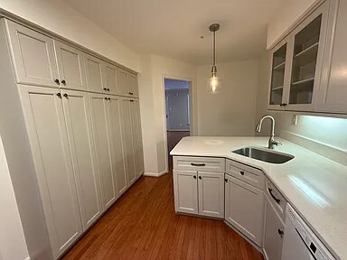 Building Photo - 353 Bristol Cir