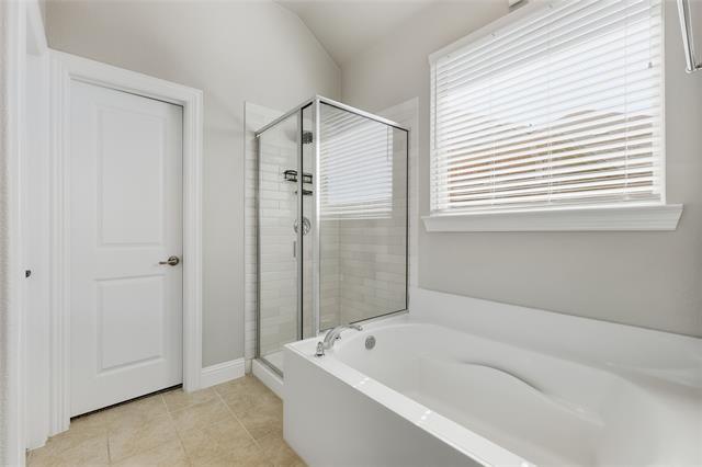 Building Photo - 1424 Green Valley Wy