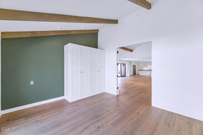 Building Photo - 7328 E Krall St