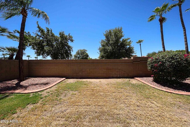 Building Photo - 3305 E Wildwood Dr