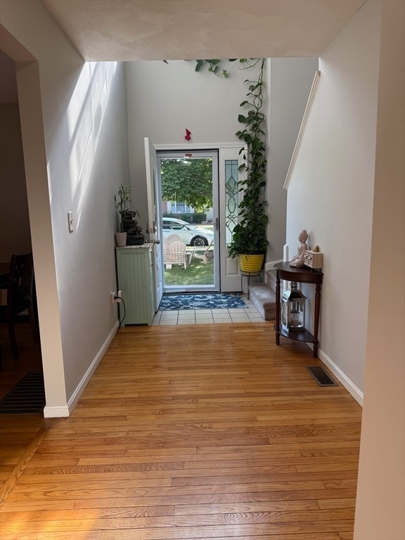 Building Photo - 10 Ptarmigan Dr