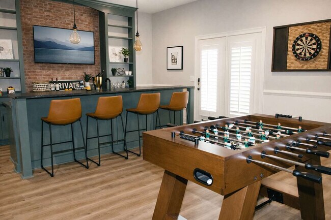 Building Photo - 131F Woodmont Blvd