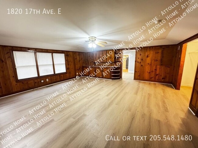 Building Photo - 1820 17th Ave E