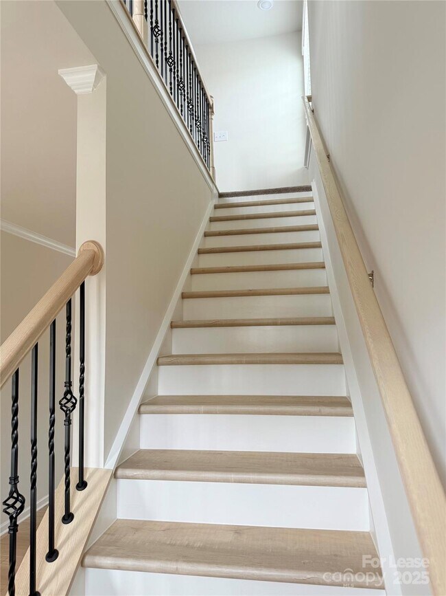 Building Photo - 4326 Shimmering Stone Wy