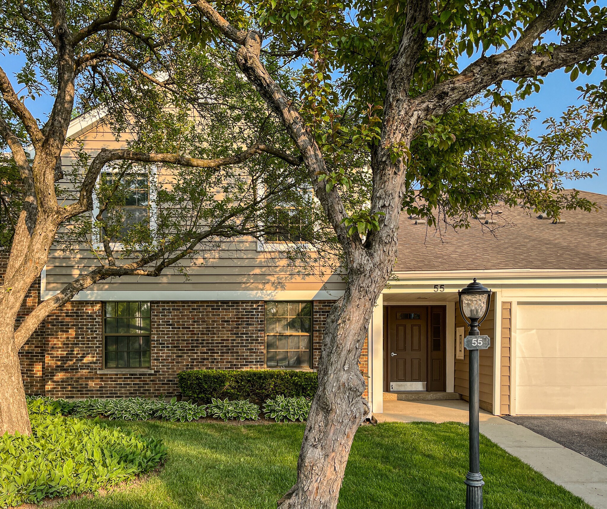 Building Photo - 55 Lambert Dr