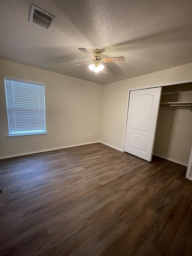 Building Photo - 7530 Drake Canyon