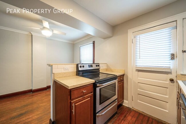 Building Photo - 83 W. First Avenue-2 Bedroom