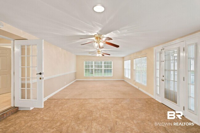 Building Photo - 20532 White Hill Rd