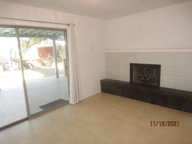 Building Photo - AMAZING 3 BED.  2 BA. ART DECO HOME WAS FULLY REMODELED IN 2021