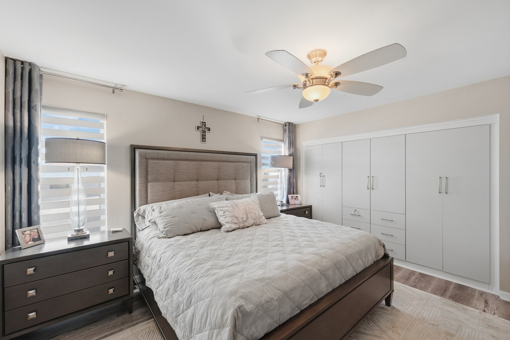 Building Photo - 5400 Gulf Dr