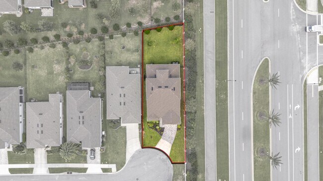 Building Photo - 11151 Kentworth Wy