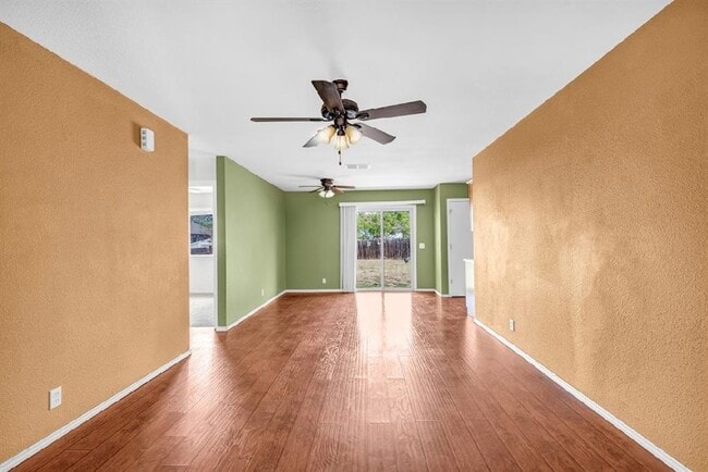 Building Photo - 15006 Mossycup Ln