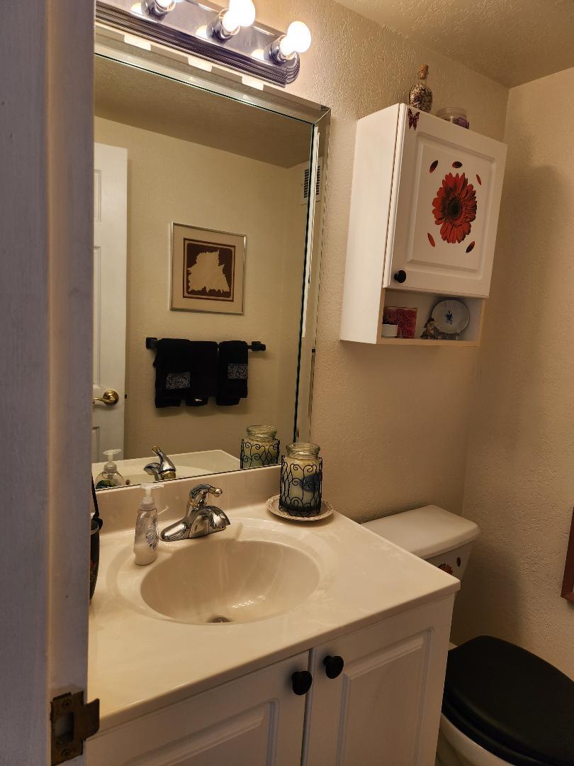 half bath - 2501 S Ocean Dr