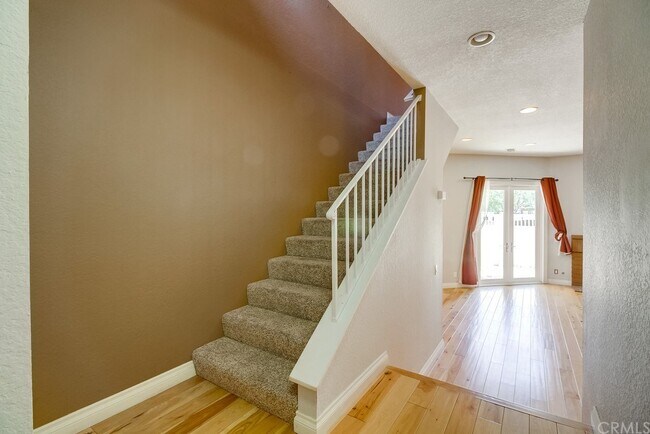Building Photo - 24351 Marquis Ct