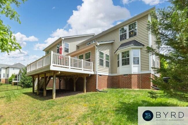 Building Photo - 6018 Red Setter Ln