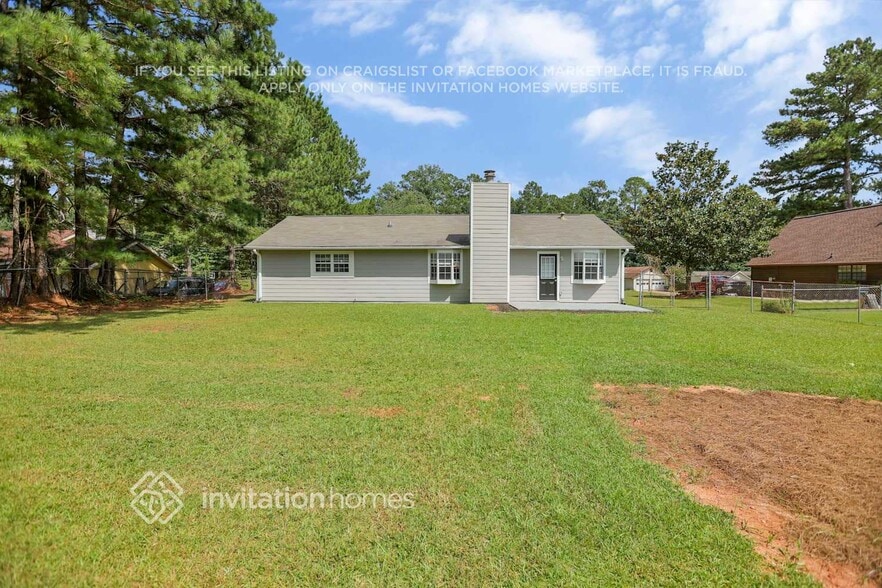 Building Photo - 888 Tall Deer Dr