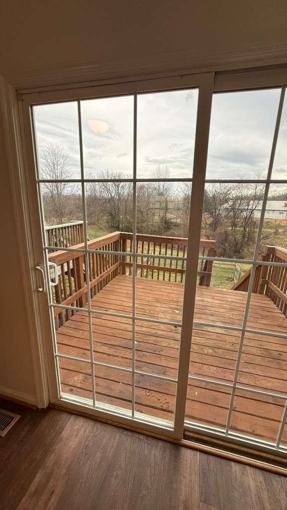 Building Photo - 1029 Aztec Dr