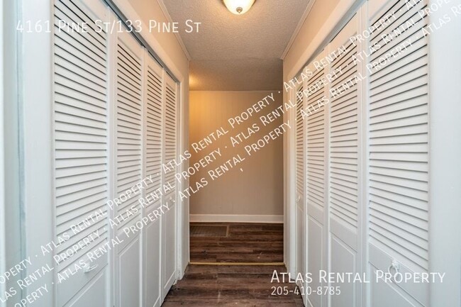 Building Photo - 4161 Pine St